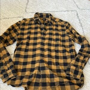 Uniqlo Black and Brown Button Down Shirt Classic Style